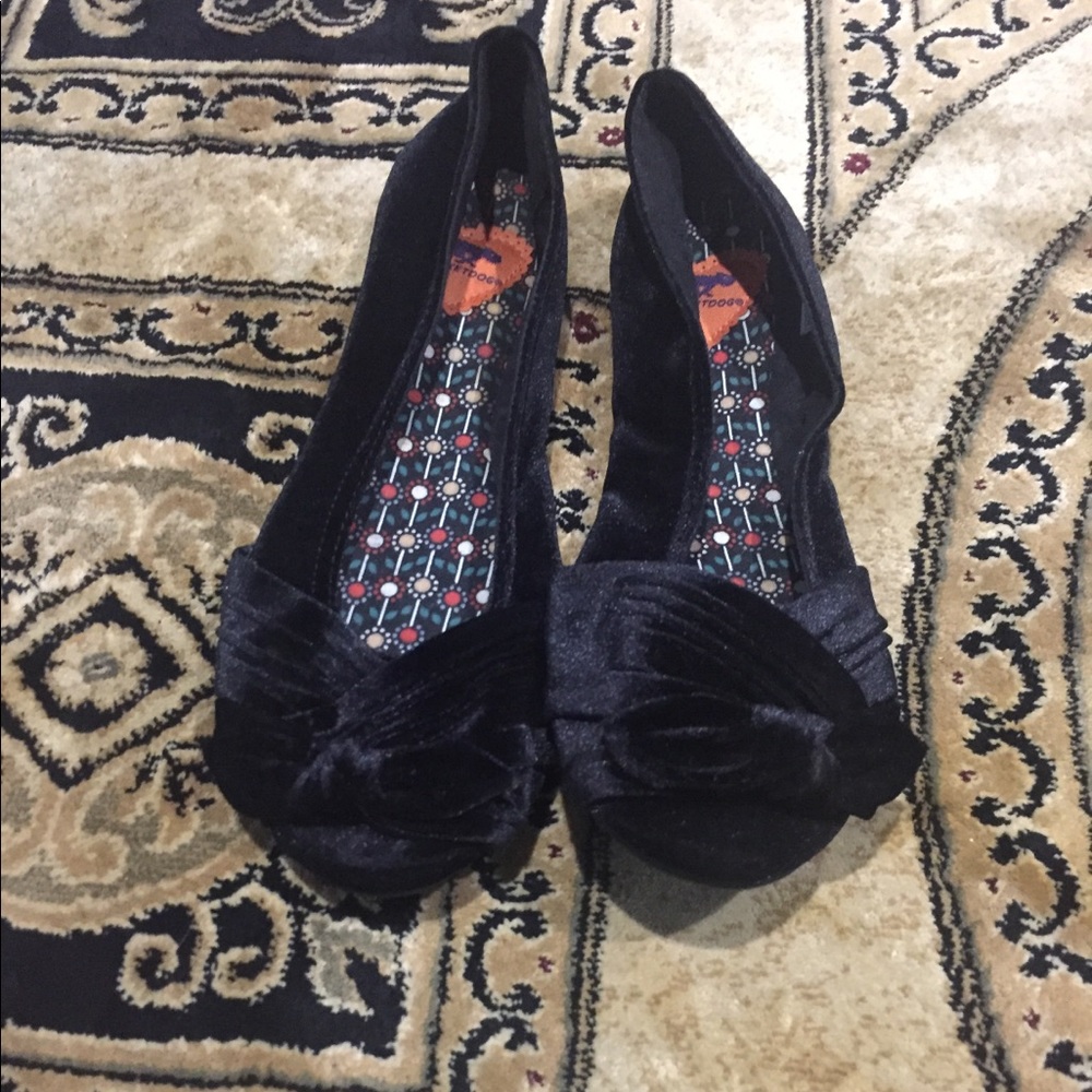 Black Rocketdog flats